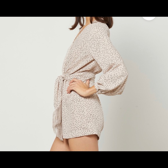 TAPIOCA V-NECK ROMPER - Picture 2 of 3